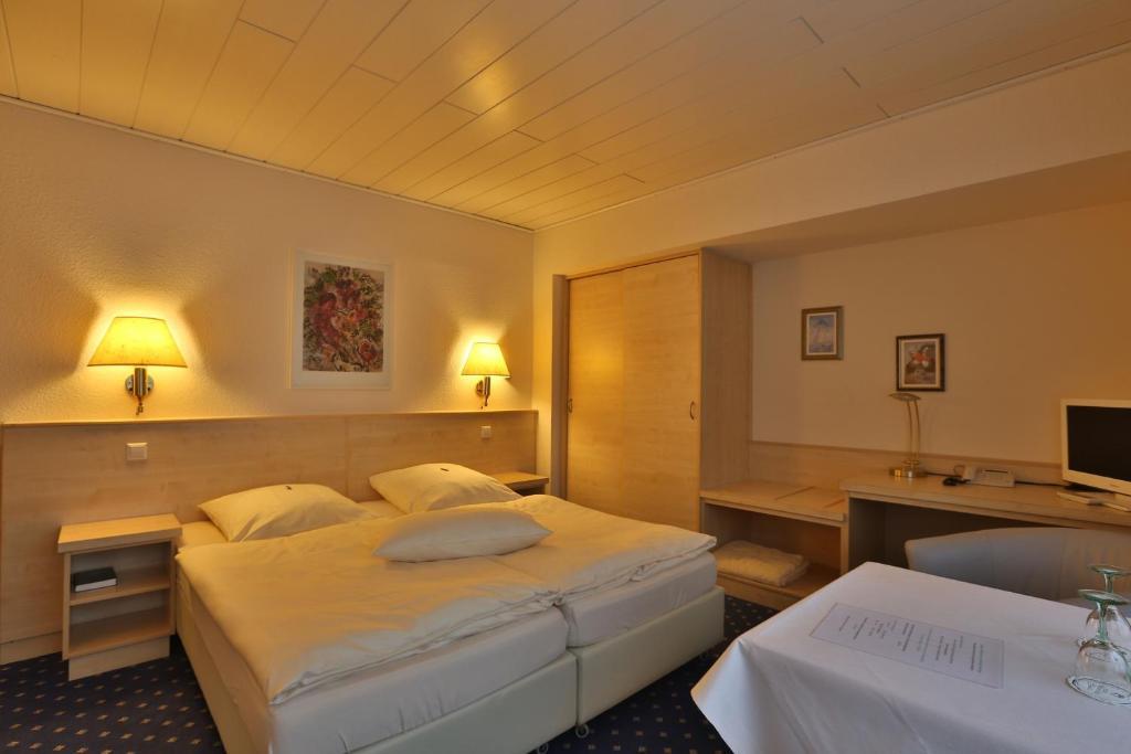 Parkhotel Щадхаген Екстериор снимка